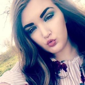 Meet your Posher, Kaydie